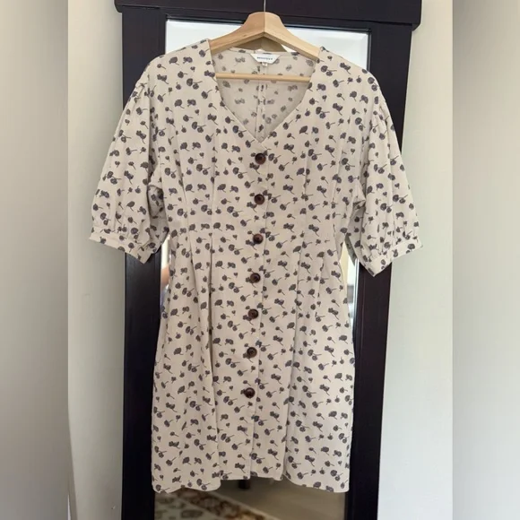 MOUSSY Linen-Cotton Button Up Dress with Floral Design (US 2) - Picture 2 of 5